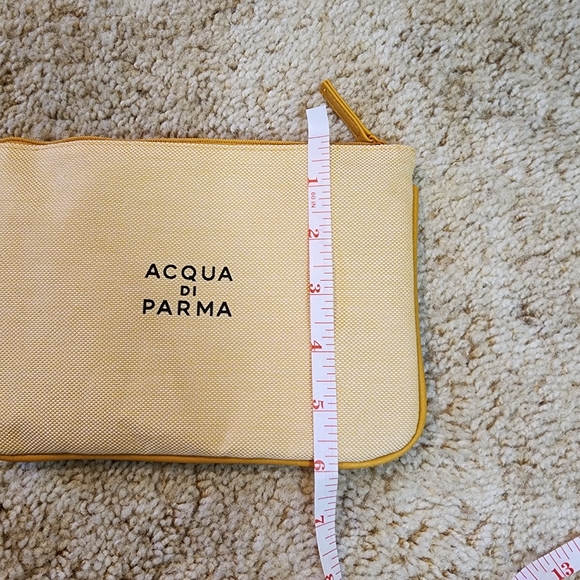 Acqua di Parma x Air Canada toiletries cosmetic bag - Picture 3 of 11
